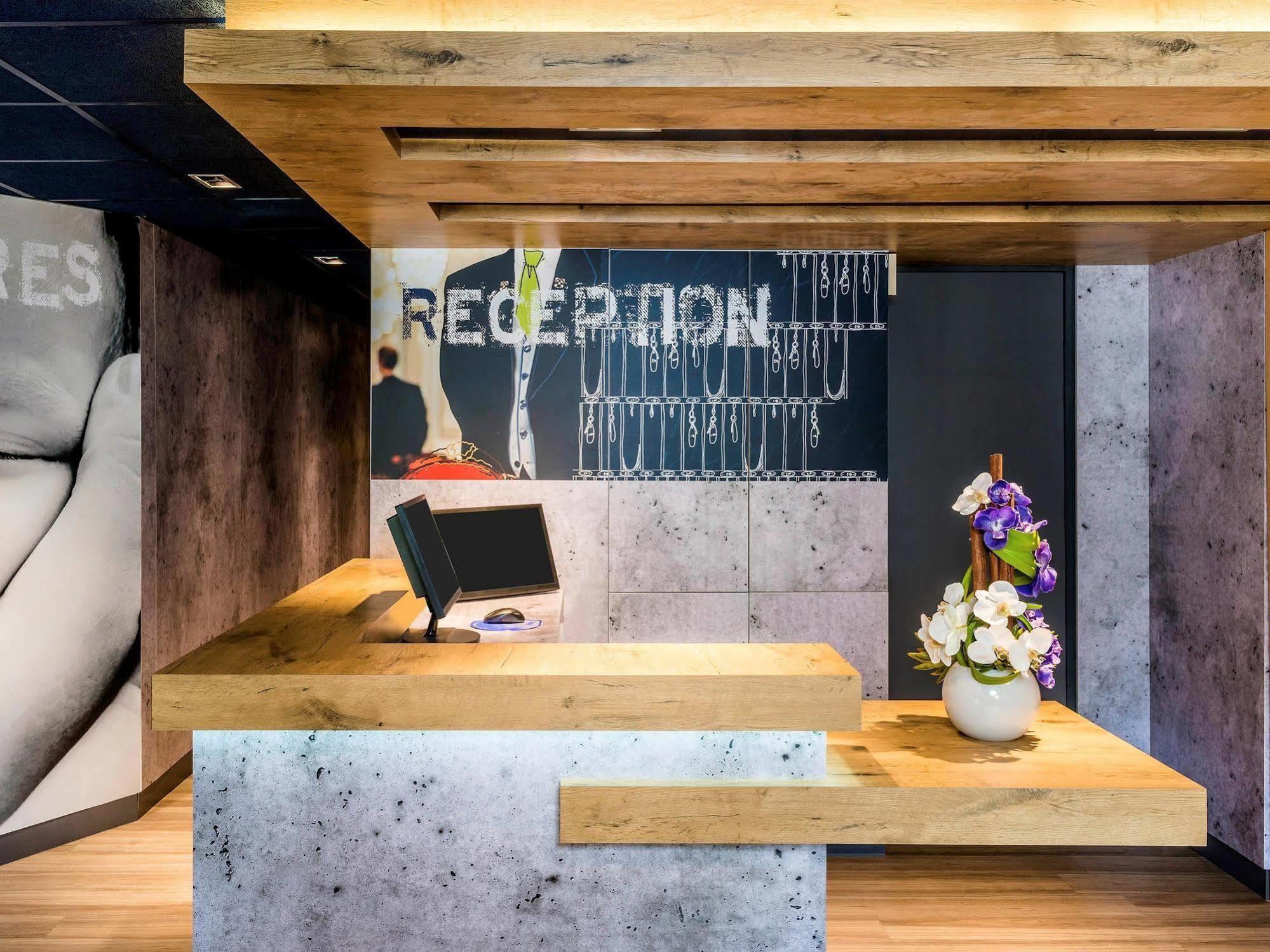 Ibis Budget Argenteuil Bords De Seine Kültér fotó