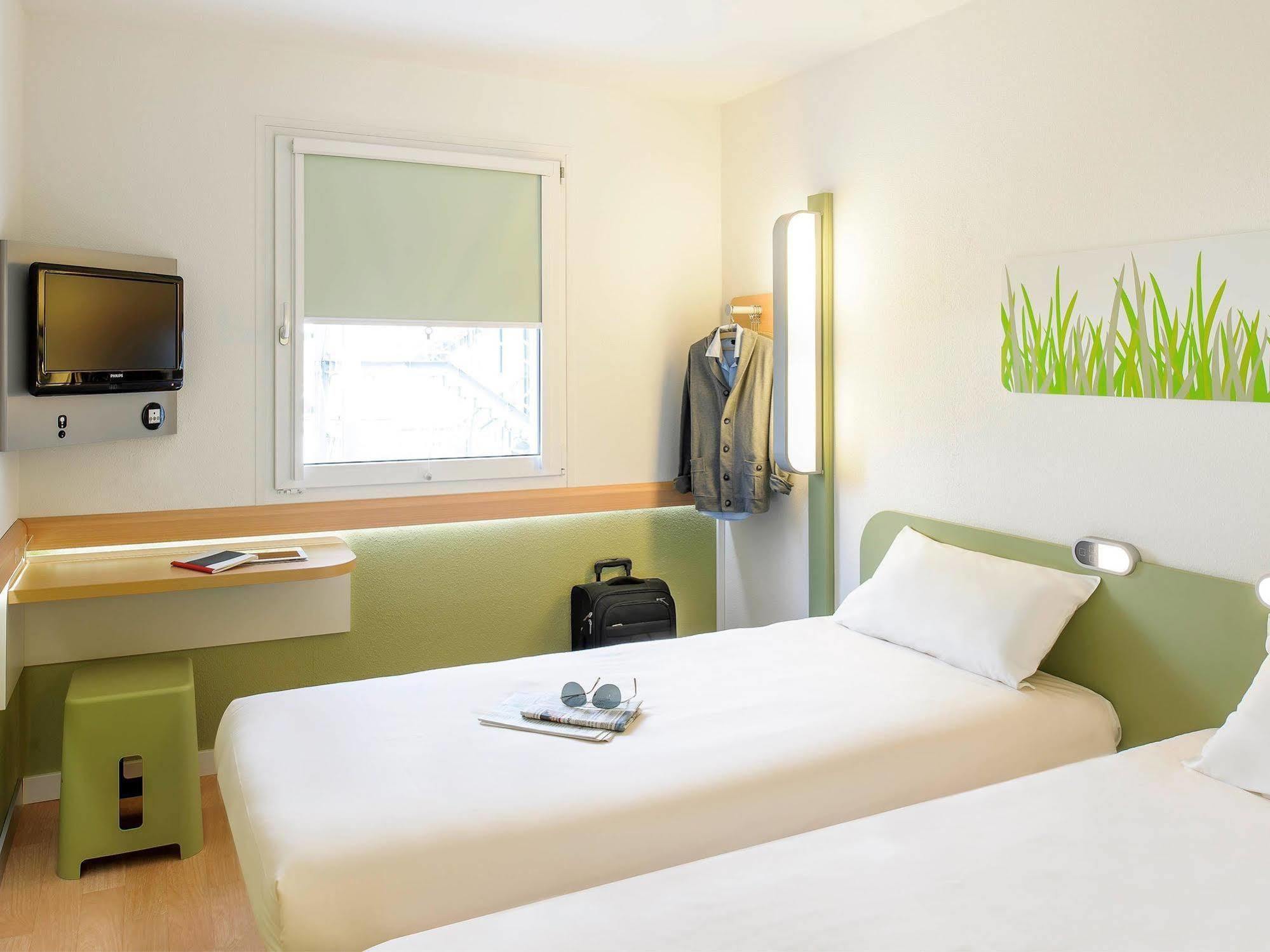Ibis Budget Argenteuil Bords De Seine Kültér fotó